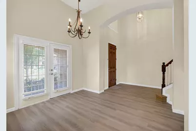2616 Cove Drive, Grand Prairie, TX 75054 - Photo 2