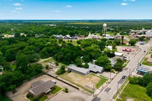 406 Live Oak St, Marlin, TX 76661 - Photo 4