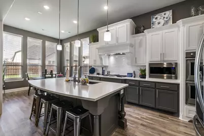 1702 Sycamore Peak Trail, Arlington, TX 76005 - Photo 2