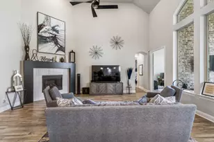 1702 Sycamore Peak Trl, Arlington, TX 76005 - Photo 22