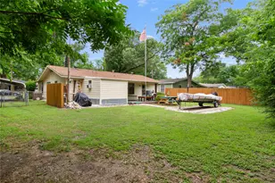 901 N 23 1/2 St, Corsicana, TX 75110 - Photo 24