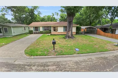 901 N 23 1/2 Street, Corsicana, TX 75110 - Photo 2