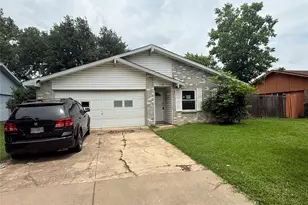 3138 Abbey Rd, Carrollton, TX 75007 - Photo 2