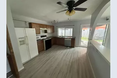 3138 Abbey Road, Carrollton, TX 75007 - Photo 8