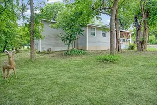 1250 Garrett Rd, Whitewright, TX 75491 - Photo 2