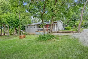 1250 Garrett Rd, Whitewright, TX 75491 - Photo 4