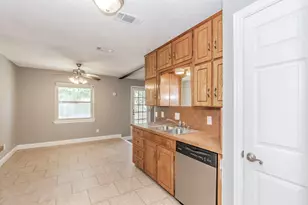 2013 Memphis Dr, Bedford, TX 76022 - Photo 38