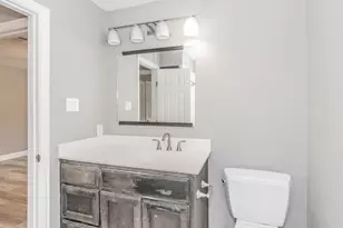 2013 Memphis Dr, Bedford, TX 76022 - Photo 26