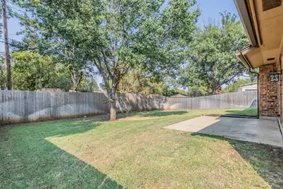 2013 Memphis Drive, Bedford, TX 76022 - Photo 4