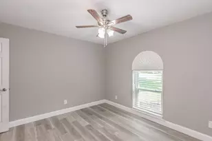 2013 Memphis Dr, Bedford, TX 76022 - Photo 12