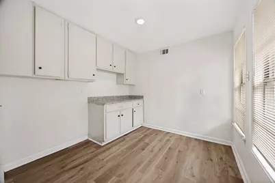 116 Vandenburg Drive, Denison, TX 75020 - Photo 10