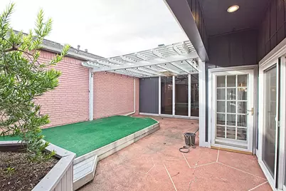 3217 Squireswood Drive, Carrollton, TX 75006 - Photo 4