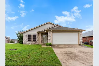 5201 Royal Birkdale Drive, Fort Worth, TX 76135 - Photo 2