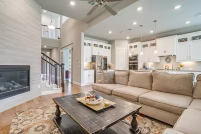 5482 Bradford Green Trail, Flower Mound, TX 75028 - Photo 10