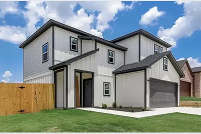 1901 Kelly Street, Fort Worth, TX 76104 - Photo 2
