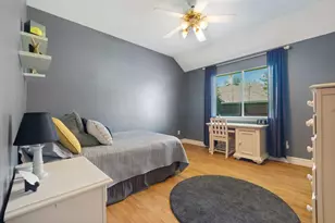 327 Lakeside Dr, Shady Shores, TX 76208 - Photo 20