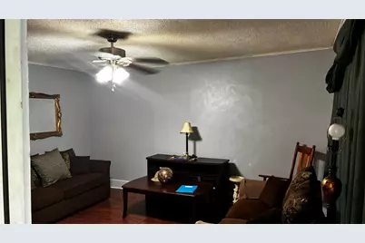 1018 E Woodin Boulevard, Dallas, TX 75216 - Photo 4