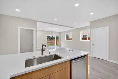 109 Rolston Road, Irving, TX 75060 - Photo 12