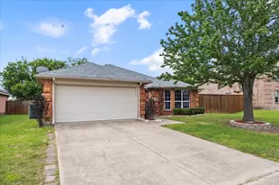 2701 Redwood St, Royse City, TX 75189 - Photo 2