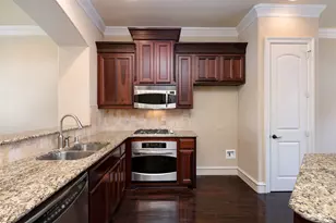 7914 Bishop Rd, Plano, TX 75024 - Photo 10