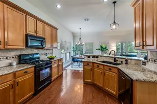 1101 Wisteria Ln, Savannah, TX 76227 - Photo 10