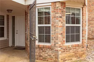 5315 San Mateo Ct, Arlington, TX 76017 - Photo 2