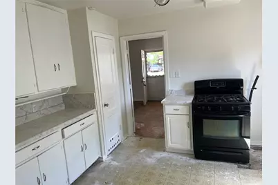 3423 Texas Drive, Dallas, TX 75211 - Photo 8