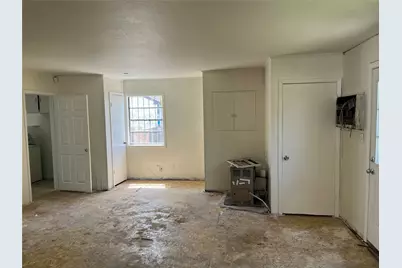 3423 Texas Drive, Dallas, TX 75211 - Photo 6