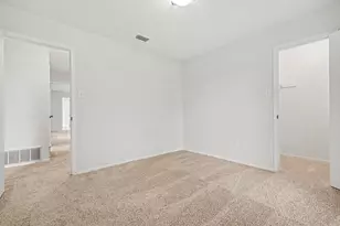 3413 Hightrail Ln, Garland, TX 75043 - Photo 22