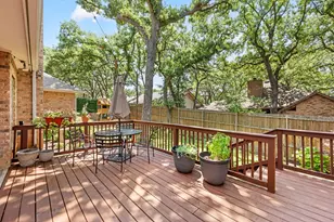 2141 N Aspenwood Dr, Grapevine, TX 76051 - Photo 34