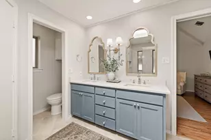 2141 N Aspenwood Dr, Grapevine, TX 76051 - Photo 24