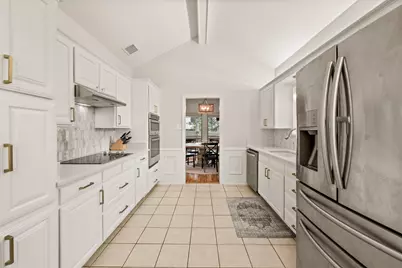 2141 N Aspenwood Drive, Grapevine, TX 76051 - Photo 18