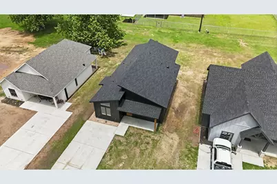 314 W Cobb Street, Bridgeport, TX 76426 - Photo 36