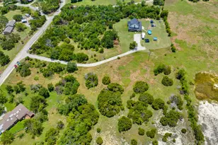944 Land of Goshen Dr, Springtown, TX 76082 - Photo 30