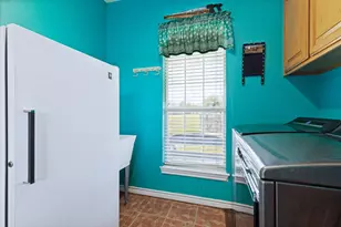 944 Land of Goshen Dr, Springtown, TX 76082 - Photo 24