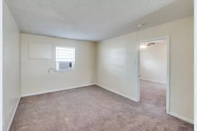512 S Delaware Street #1, Irving, TX 75060 - Photo 6