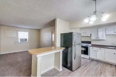 512 S Delaware Street #1, Irving, TX 75060 - Photo 2