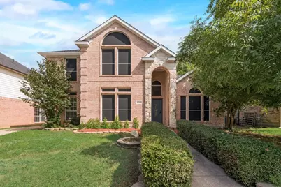 8209 Shoshoni Drive, Arlington, TX 76002 - Photo 2