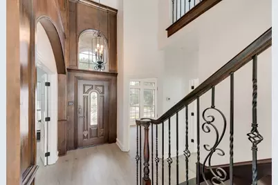 8209 Shoshoni Drive, Arlington, TX 76002 - Photo 4