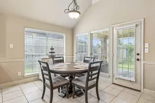 301 Tobiano Ct, Celina, TX 75009 - Photo 4