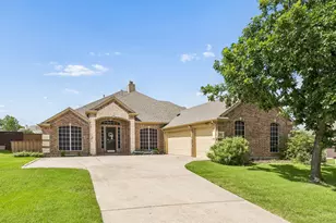 301 Tobiano Ct, Celina, TX 75009 - Photo 1