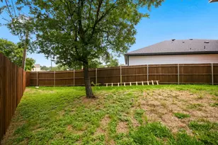 713 Exeter St, Fort Worth, TX 76104 - Photo 24