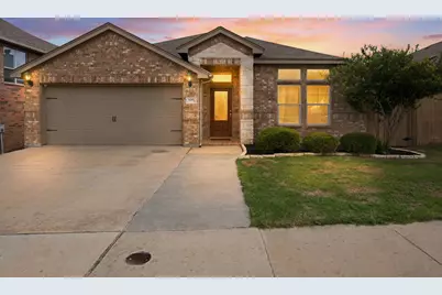 9236 Hunters Court, White Settlement, TX 76108 - Photo 1