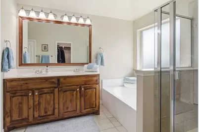 9236 Hunters Court, White Settlement, TX 76108 - Photo 20