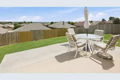 9236 Hunters Court, White Settlement, TX 76108 - Photo 28