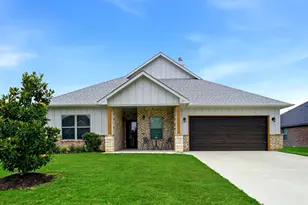113 Wiley St, Stephenville, TX 76401 - Photo 1