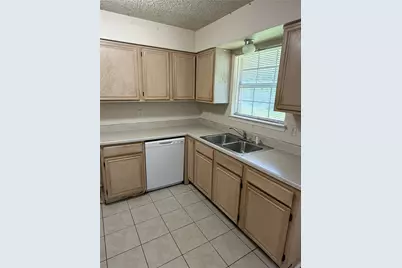 204 Fox Run, Crandall, TX 75114 - Photo 4