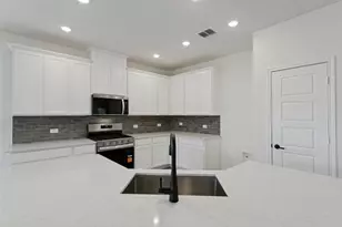 2708 Goldfinch Dr, Denton, TX 76205 - Photo 8