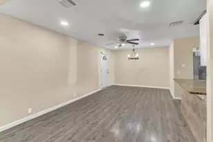2108 Skylark Dr, Arlington, TX 76010 - Photo 12