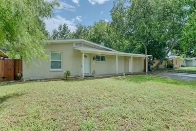 2108 Skylark Drive, Arlington, TX 76010 - Photo 2